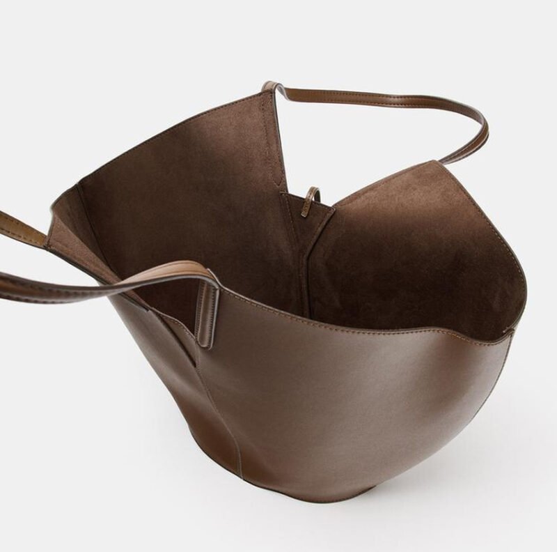 22 MAXI TOTE