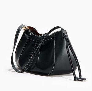 Pleated shoulder bag