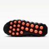 26 Nike Mind 002
