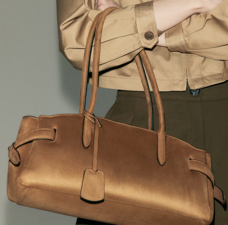 29 Rectangular shoulder bag -BROWN