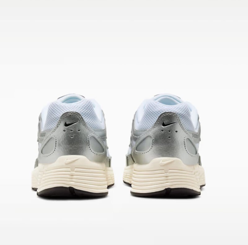 NIKE P600