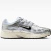 NIKE P600