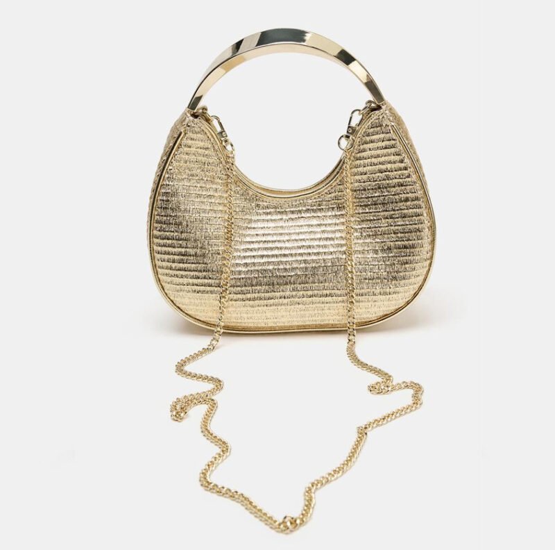 42 METALIC HANDLE DETAIL BAG