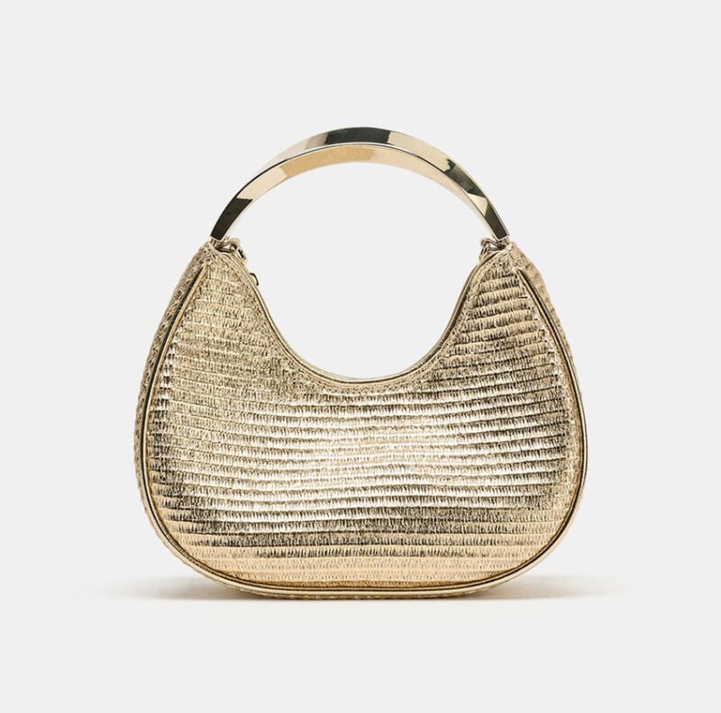 43 METALIC HANDLE DETAIL BAG