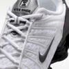 NIKE SHOX TL