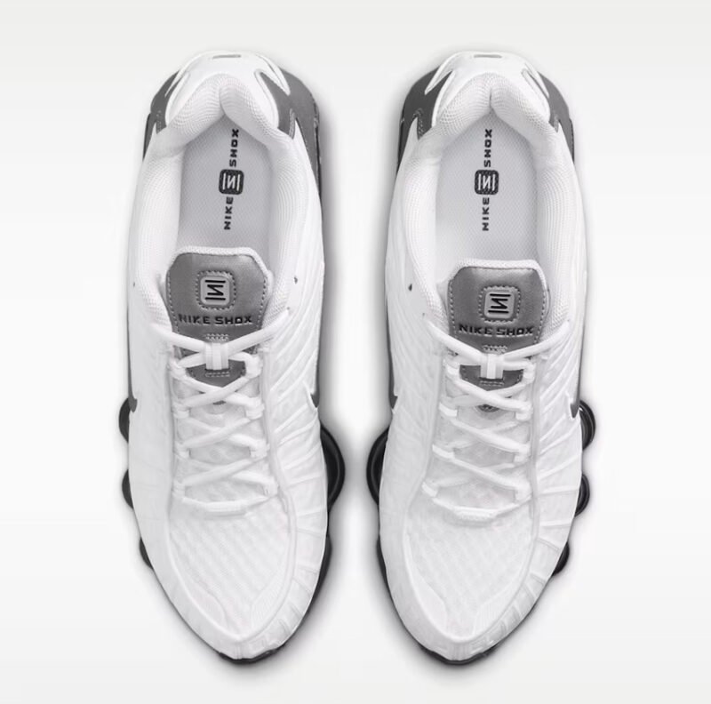 NIKE SHOX TL