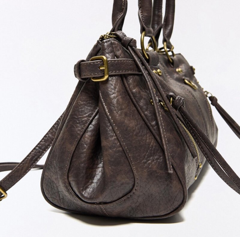 ZIP-UP BAG