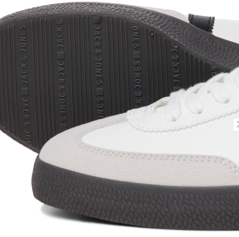 Trainers -White / Black