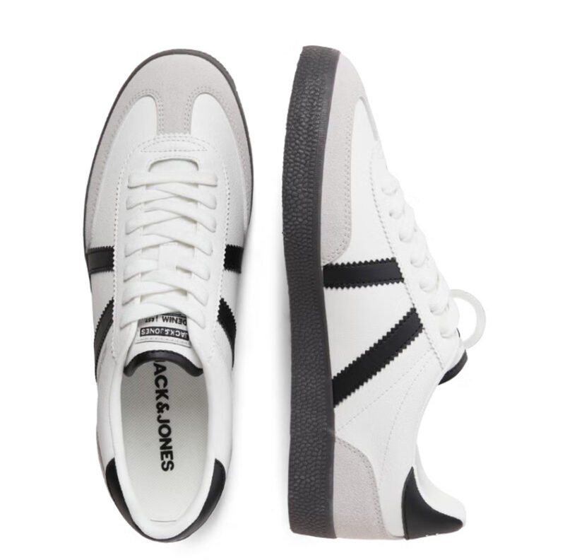 Trainers -White / Black